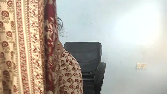 Snapshot of sapna-ji chatting on February 22, 2025, 9:12 am sapna-ji online show from February 22, 2025, 9:12 am