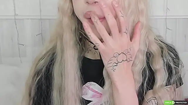 Joy Barker online show from December 1, 2025, 1:34 pm