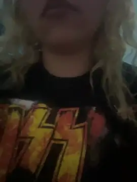 Snapshot of Sweet_MaryJane2 chatting on April 9, 2026, 2:24 am Sweet MaryJane2 online show from April 9, 2026, 2:24 am