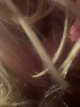 Snapshot of Sweet_MaryJane2 chatting on April 12, 2026, 11:19 pm Sweet MaryJane2 online show from April 12, 2026, 11:19 pm