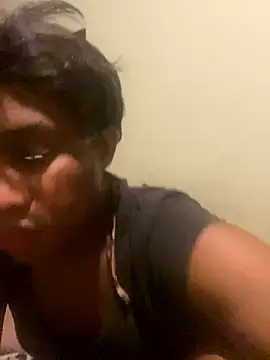 Moorella1 online show from November 25, 2025, 7:25 pm