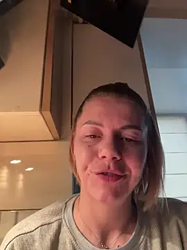 Snapshot of tanyagrey chatting on December 16, 2025, 6:50 am tanyagrey online show from December 16, 2025, 6:50 am