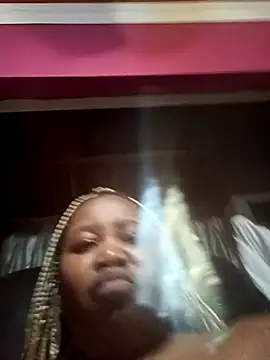 Snapshot of ZeeSexy-34 chatting on February 5, 2025, 10:33 pm ZeeSexy-34 online show from February 5, 2025, 10:33 pm