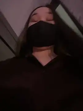 Snapshot of your_toxic_cum chatting on December 8, 2024, 1:03 pm your toxic cum online show from December 8, 2024, 1:03 pm