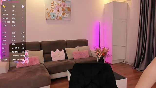 Snapshot of SweetAmeliaaa chatting on September 12, 2025, 7:46 pm SweetAmeliaaa online show from September 12, 2025, 7:46 pm