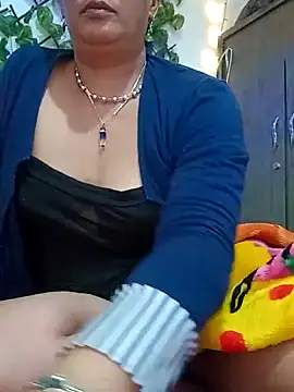 Snapshot of amatista_3012 chatting on October 29, 2025, 10:42 pm amatista 3012 online show from October 29, 2025, 10:42 pm