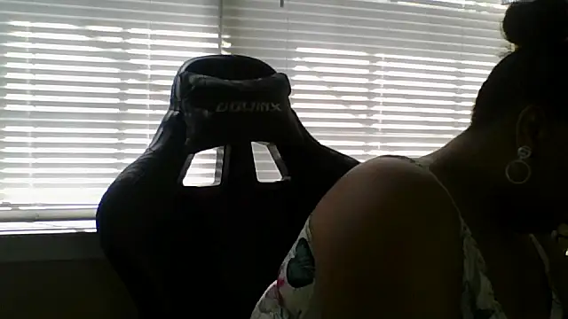 Badgirlbrittt online show from September 25, 2025, 4:46 pm