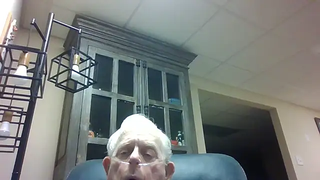 bootlegmanz online show from February 7, 2026, 1:30 pm