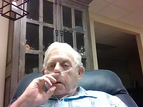 Snapshot of bootlegmanz chatting on July 15, 2026, 3:57 am bootlegmanz online show from July 15, 2026, 3:57 am