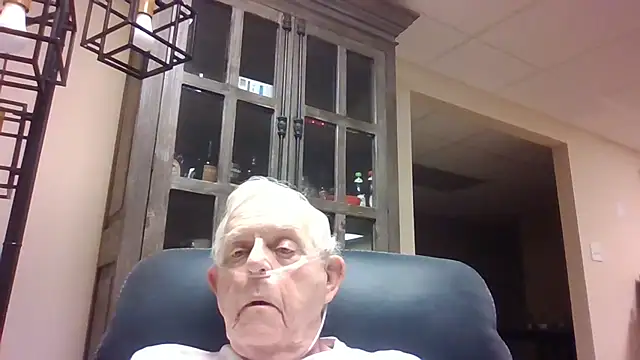 Snapshot of bootlegmanz chatting on December 14, 2025, 2:29 am bootlegmanz online show from December 14, 2025, 2:29 am