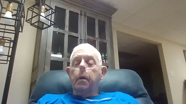 Snapshot of bootlegmanz chatting on September 14, 2025, 12:27 pm bootlegmanz online show from September 14, 2025, 12:27 pm