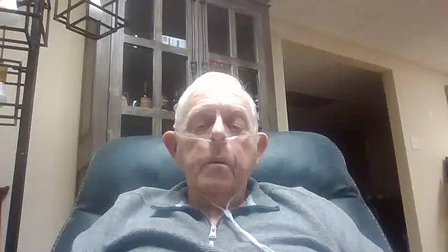 Snapshot of bootlegmanz chatting on October 28, 2025, 3:11 pm bootlegmanz online show from October 28, 2025, 3:11 pm