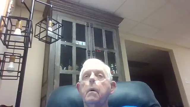 Snapshot of bootlegmanz chatting on November 14, 2025, 9:07 pm bootlegmanz online show from November 14, 2025, 9:07 pm