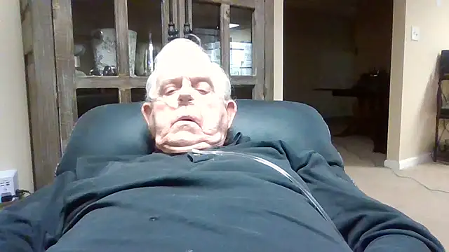 bootlegmanz online show from February 15, 2026, 7:24 pm