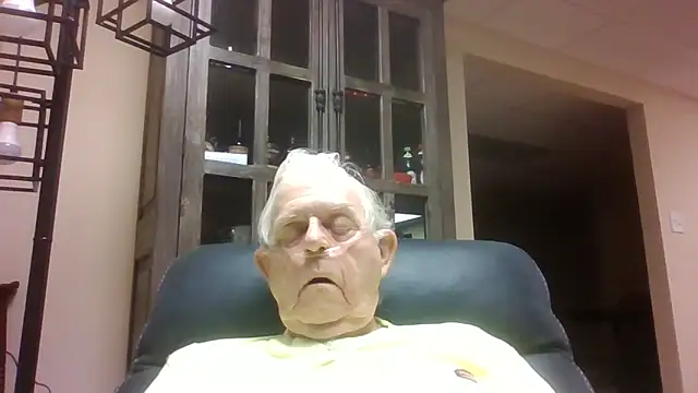 Snapshot of bootlegmanz chatting on September 9, 2025, 11:52 am bootlegmanz online show from September 9, 2025, 11:52 am