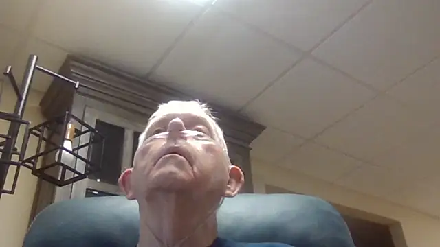 Snapshot of bootlegmanz chatting on September 12, 2025, 9:47 pm bootlegmanz online show from September 12, 2025, 9:47 pm