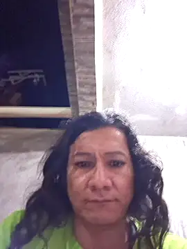 Snapshot of miicheele32 chatting on November 23, 2025, 6:45 am miicheele32 online show from November 23, 2025, 6:45 am