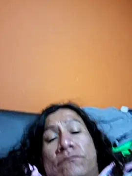 Snapshot of miicheele32 chatting on November 26, 2025, 6:57 am miicheele32 online show from November 26, 2025, 6:57 am