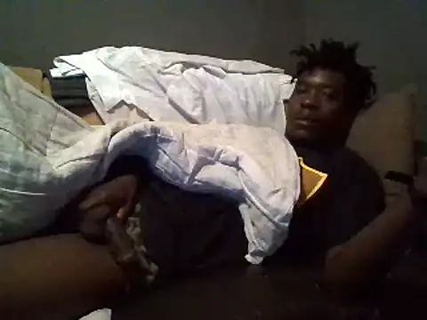 Snapshot of SmallGoodNutts chatting on February 4, 2025, 2:39 am SmallGoodNutts online show from February 4, 2025, 2:39 am