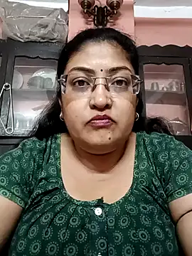 LAVERNIYA  online show from January 12, 2025, 1:48 pm