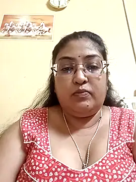 LAVERNIYA  online show from March 19, 2025, 12:34 pm