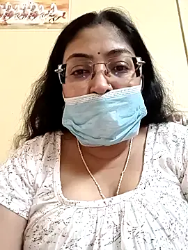 LAVERNIYA  online show from February 8, 2025, 7:59 am