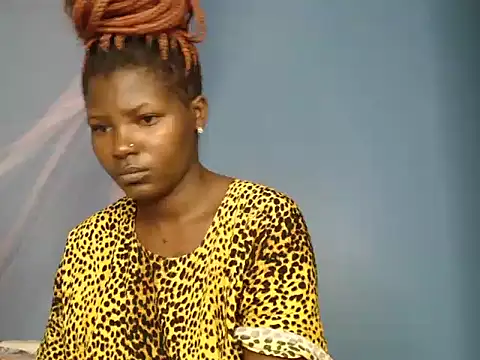 Snapshot of TrishaKalid chatting on December 19, 2025, 9:55 am TrishaKalid online show from December 19, 2025, 9:55 am