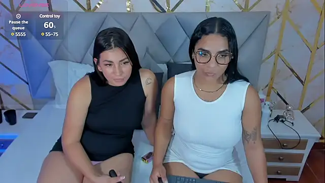 Snapshot of Aisha_Hall chatting on January 16, 2025, 11:06 pm Aisha Hall online show from January 16, 2025, 11:06 pm