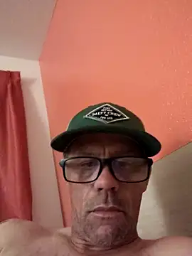 cheapdate4you online show from April 17, 2026, 7:33 am