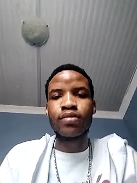 Snapshot of Dickey_sa chatting on October 18, 2025, 10:28 am Dickey sa online show from October 18, 2025, 10:28 am