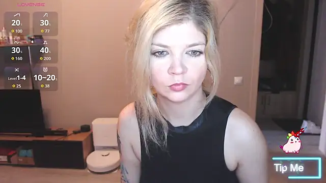Snapshot of Brience chatting on May 30, 2026, 1:56 am Brience online show from May 30, 2026, 1:56 am