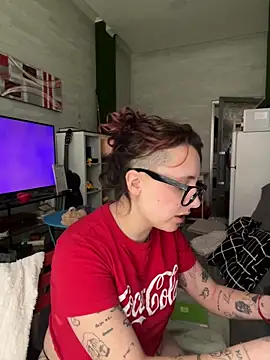 Snapshot of Hawitxui chatting on February 9, 2026, 12:14 pm Hawitxui online show from February 9, 2026, 12:14 pm