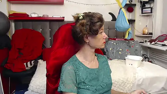 Snapshot of kellyterapy chatting on September 29, 2025, 10:15 pm kellyterapy online show from September 29, 2025, 10:15 pm