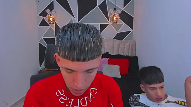 Snapshot of Juan_Nd_Steven chatting on January 18, 2026, 11:35 am Juan Nd Steven online show from January 18, 2026, 11:35 am