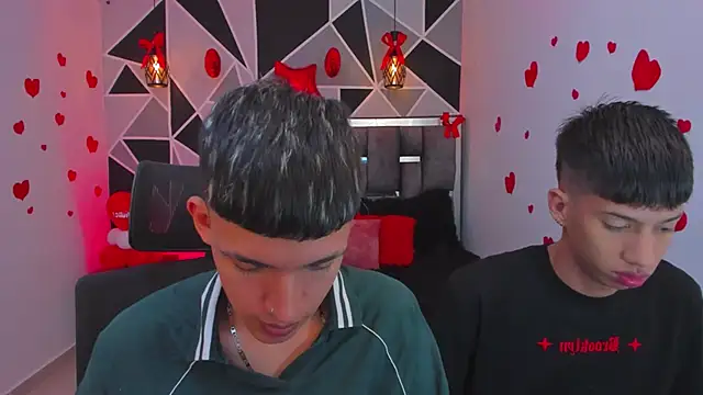 Snapshot of Juan_Nd_Steven chatting on February 15, 2026, 11:20 am Juan Nd Steven online show from February 15, 2026, 11:20 am