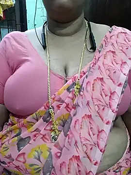 Snapshot of ashikaa_r chatting on May 14, 2026, 9:34 pm ashikaa r online show from May 14, 2026, 9:34 pm