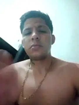 Snapshot of Alonsomadeira chatting on May 6, 2026, 12:31 pm Alonsomadeira online show from May 6, 2026, 12:31 pm