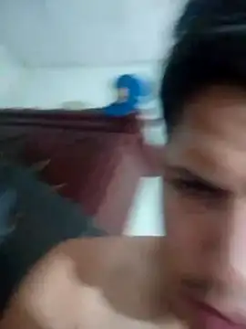 Snapshot of Alonsomadeira chatting on May 14, 2026, 1:19 pm Alonsomadeira online show from May 14, 2026, 1:19 pm