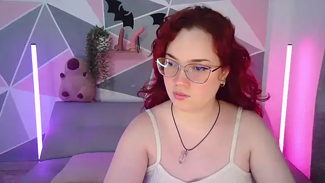 AndrewAnndCherry online show from October 30, 2025, 11:45 pm