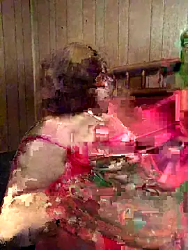 Snapshot of mcv131985 chatting on September 23, 2025, 4:52 am mcv131985 online show from September 23, 2025, 4:52 am