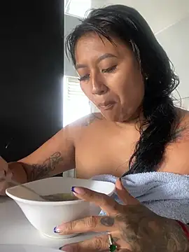 Snapshot of luisa16xxx chatting on January 23, 2025, 9:29 pm luisa16xxx online show from January 23, 2025, 9:29 pm