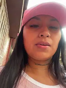 Snapshot of luisa16xxx chatting on January 1, 2025, 10:13 pm luisa16xxx online show from January 1, 2025, 10:13 pm