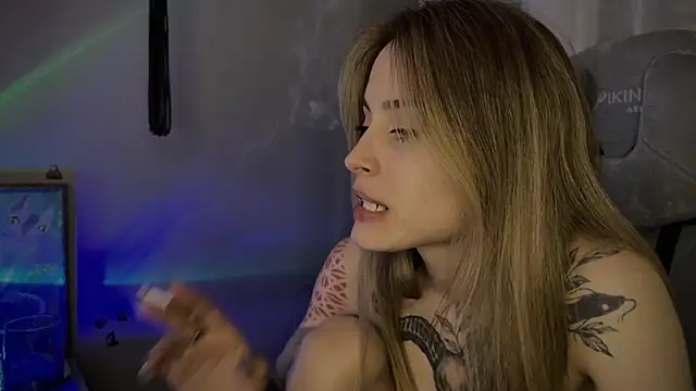 Snapshot of aviva_faith chatting on February 3, 2025, 12:47 am aviva faith online show from February 3, 2025, 12:47 am