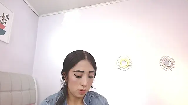 Snapshot of kaory_azumi chatting on November 19, 2025, 6:19 pm kaory azumi online show from November 19, 2025, 6:19 pm