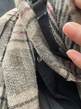 Snapshot of Laura8910 chatting on January 20, 2025, 8:19 am Laura8910 online show from January 20, 2025, 8:19 am