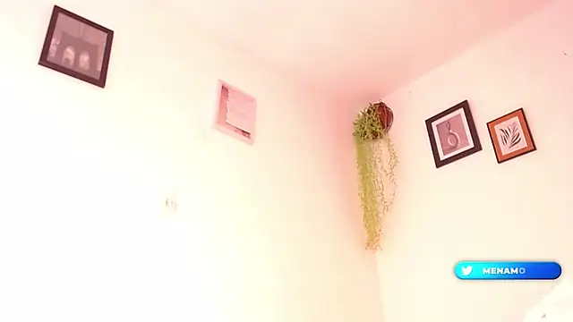 MiaKnox online show from March 21, 2025, 12:50 pm