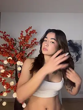 Snapshot of VictoriaHiill chatting on March 8, 2026, 5:38 pm VictoriaHiill online show from March 8, 2026, 5:38 pm