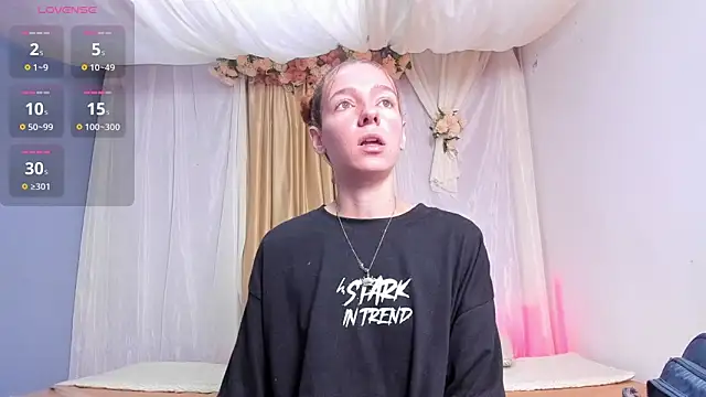 Snapshot of salomee_star_ chatting on February 16, 2026, 7:01 pm salomee star online show from February 16, 2026, 7:01 pm