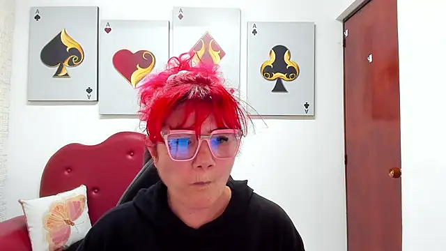 Salomeediaz  online show from November 29, 2025, 9:04 pm