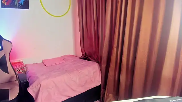 nicole volkov online show from December 17, 2024, 1:50 am